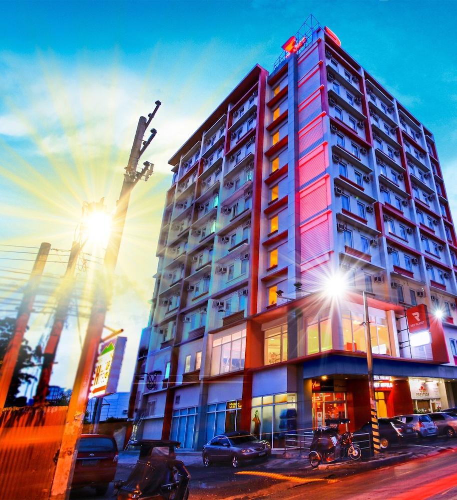 Red Planet Clark Angeles City Exterior foto