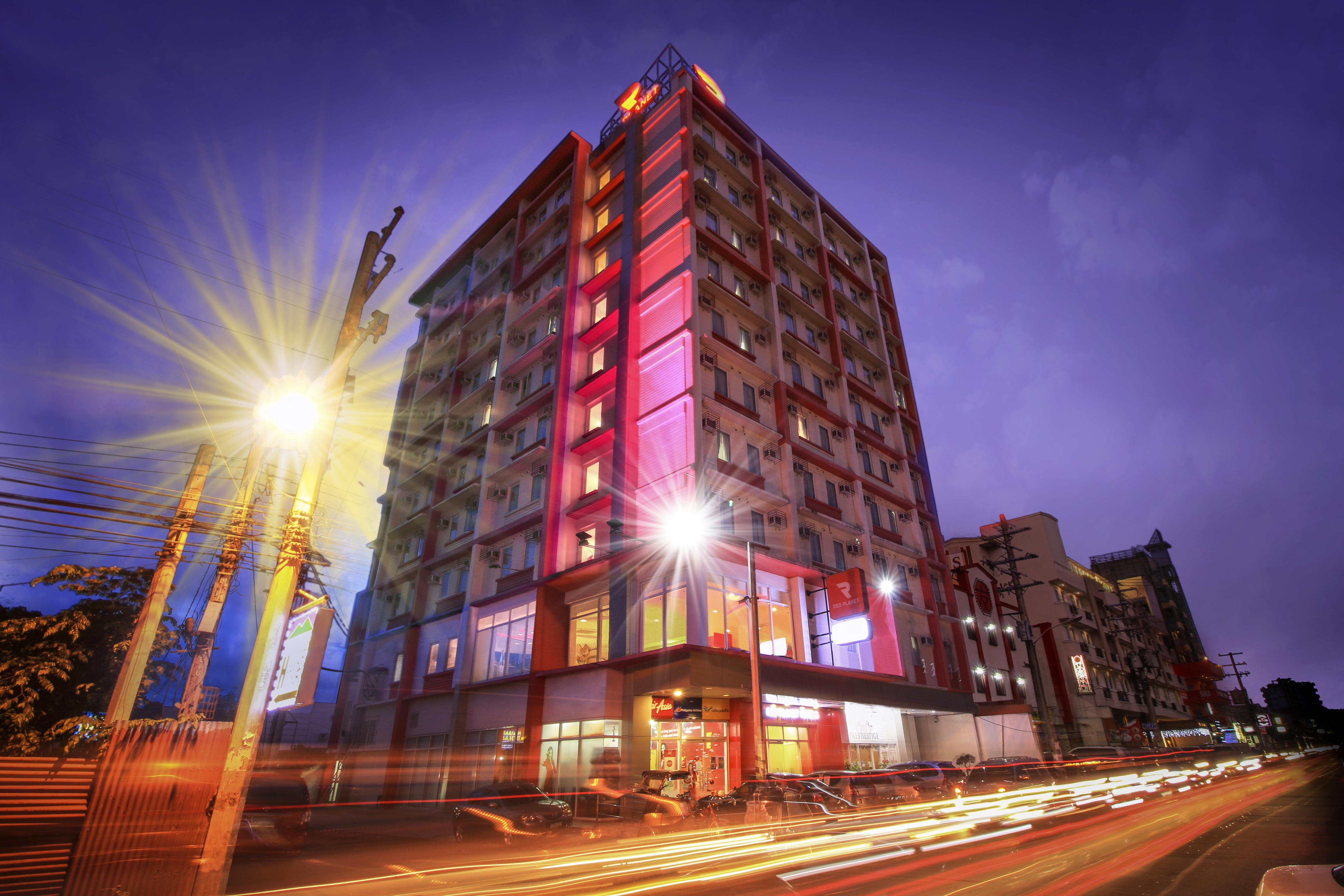 Red Planet Clark Angeles City Exterior foto