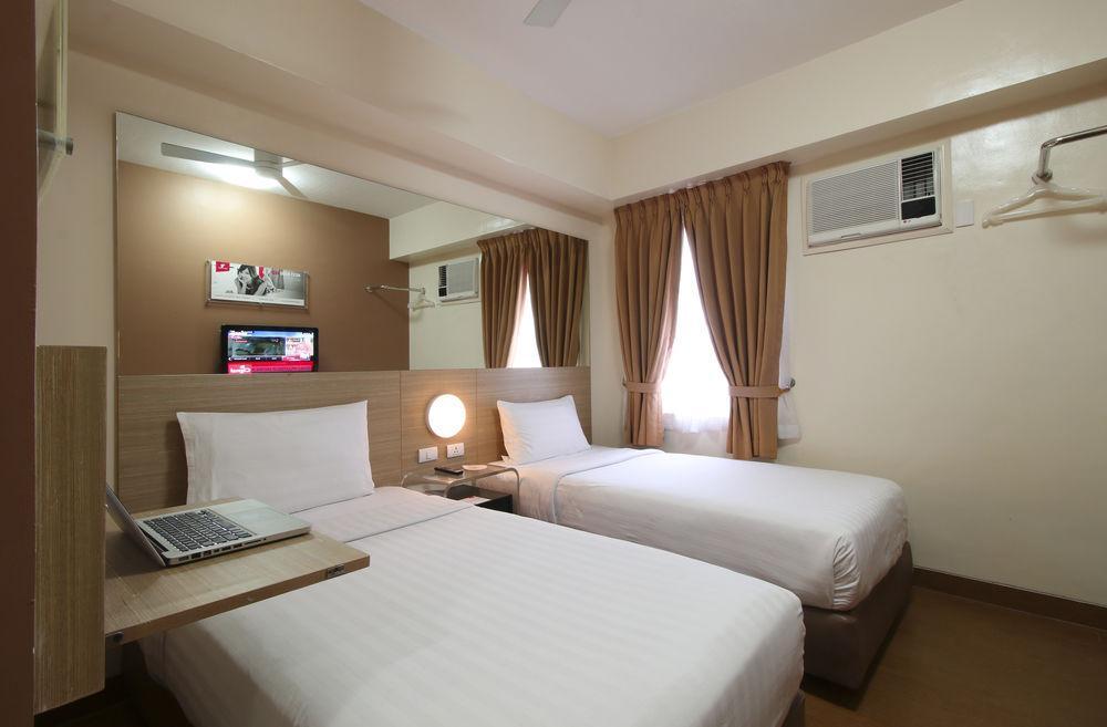 Red Planet Clark Angeles City Exterior foto