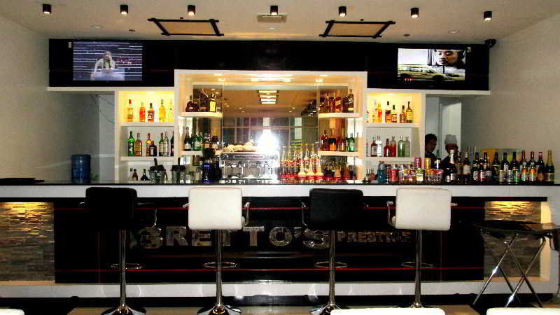 Red Planet Clark Angeles City Exterior foto